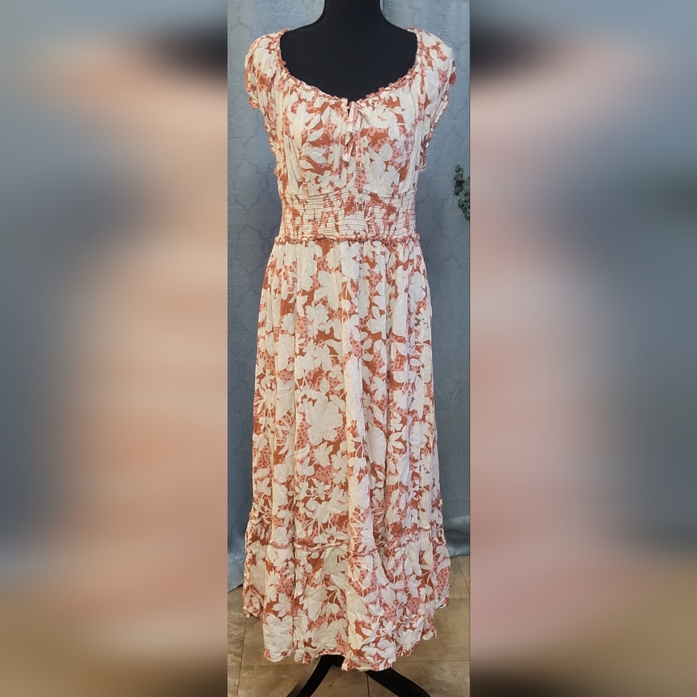 Old Navy floral maxi dress - sz large